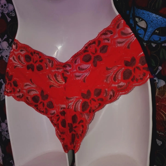 ❤Perfect Valentines Day Red Black & WHT Lace Booty Shorts Size L❤ - Picture 6 of 8